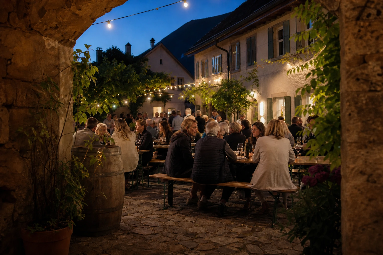 Menschen bei einem gemeinschaftlichen Fest in Bosenheim